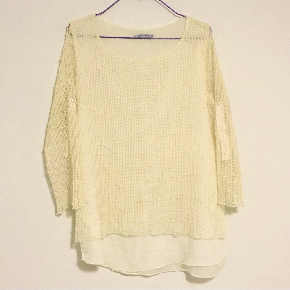 Cream Color Sheer Adjustable Sleeve Top
